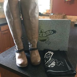 Freebird coal boots